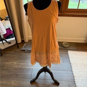 LOGO by Lori Goldstein Peach Top